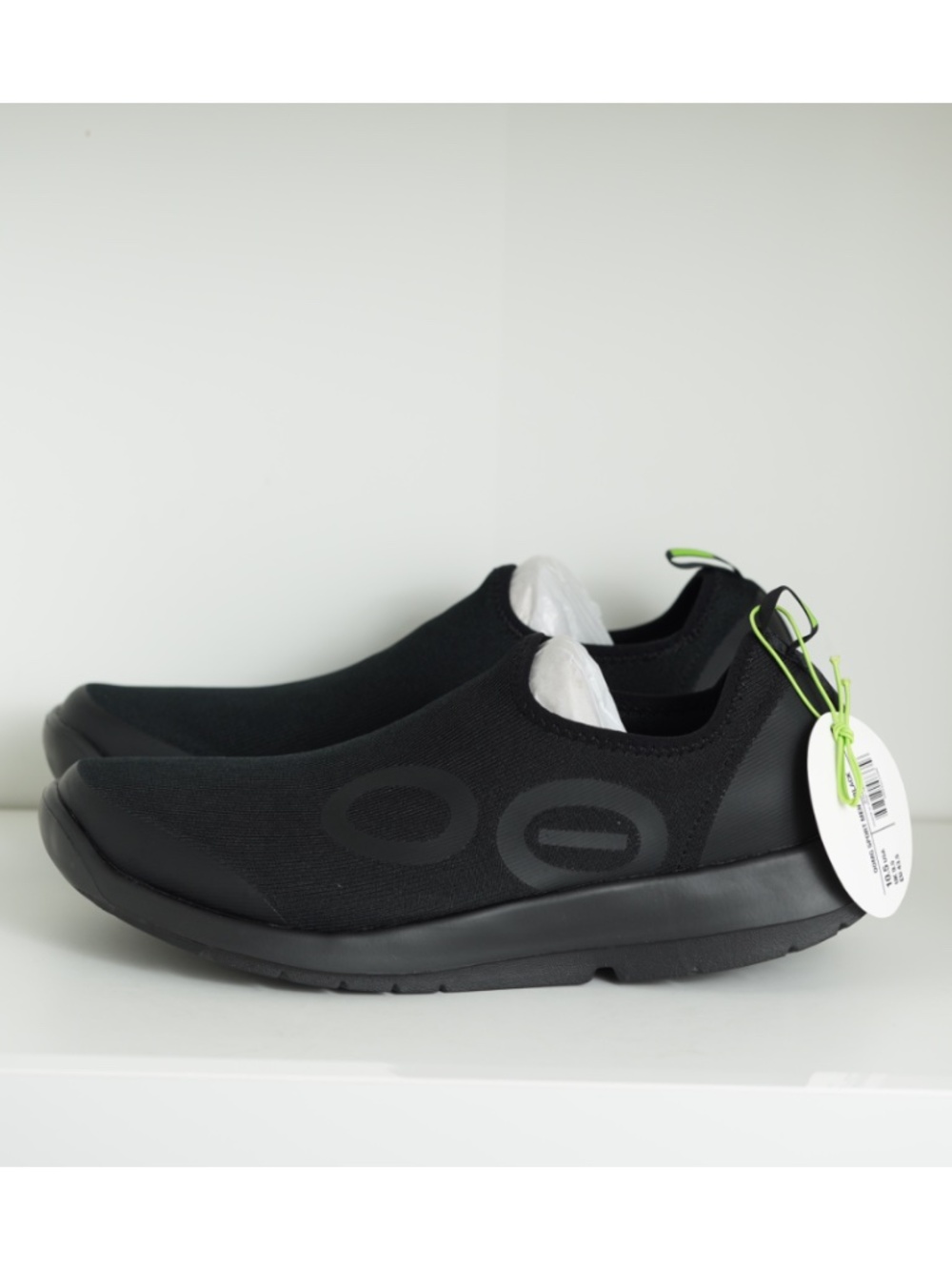 $149 Oofos Mens Oomg Sport Low Black Comfort Recovery Slip On Shoes 10.5
